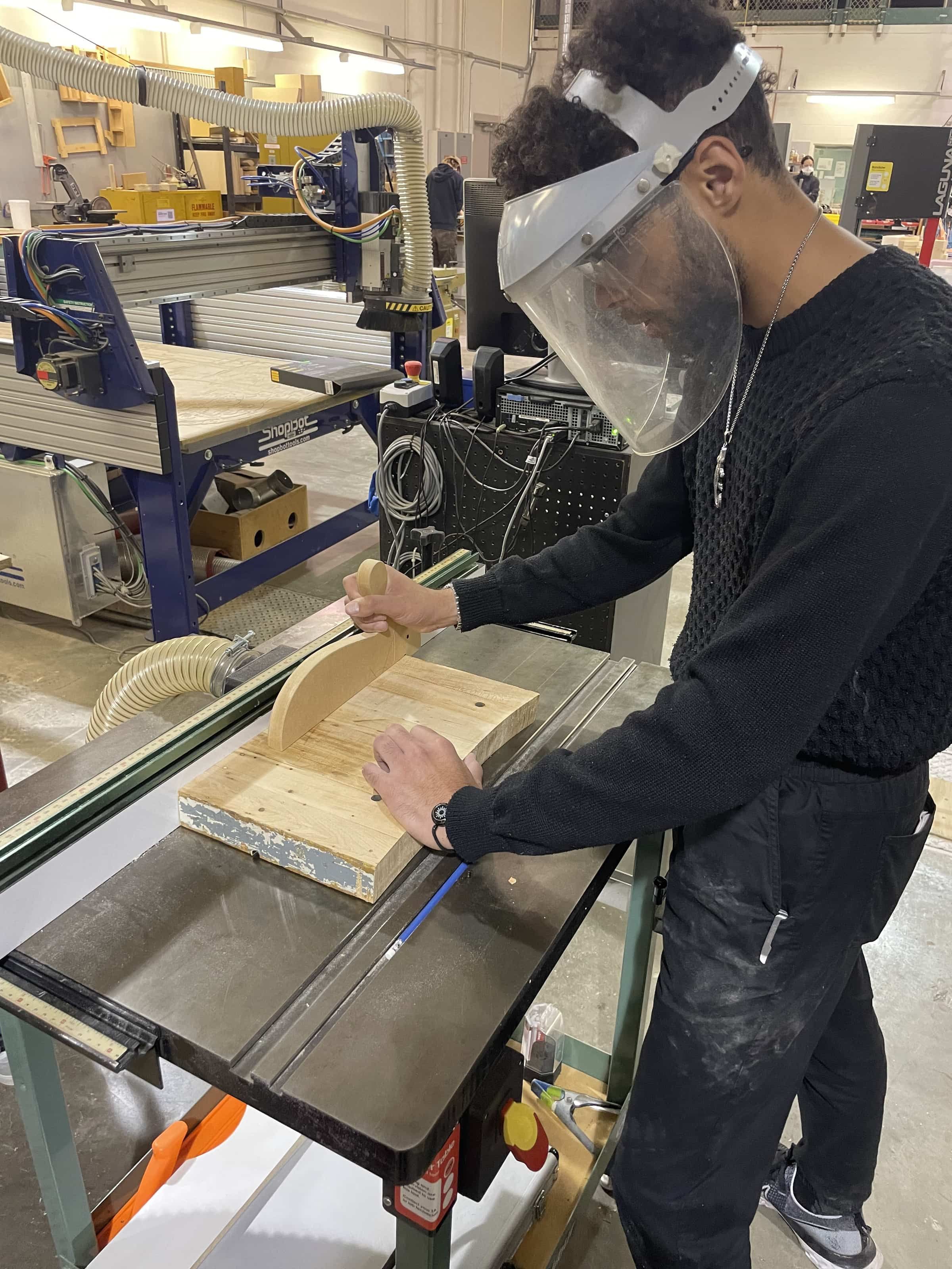 Cutting handle stock on the table saw